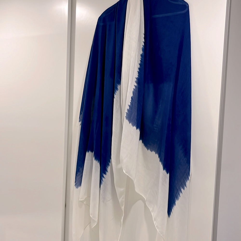 Beautiful two tones light scarf
